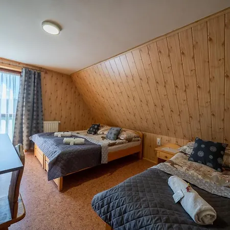 Bed & Breakfast Majerczyk 3*