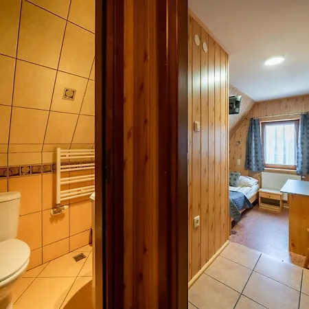 Bed & Breakfast Majerczyk 3*